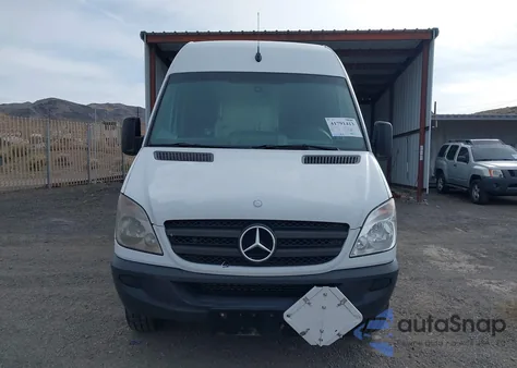 2011 Mercedes-Benz Sprinter 2500 High Roof from USA, damaged, VIN WD3PE8CB4B5595009